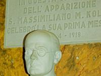 20080426-DSC 0108-01 : Kirche, Pastoraler Raum, Rom